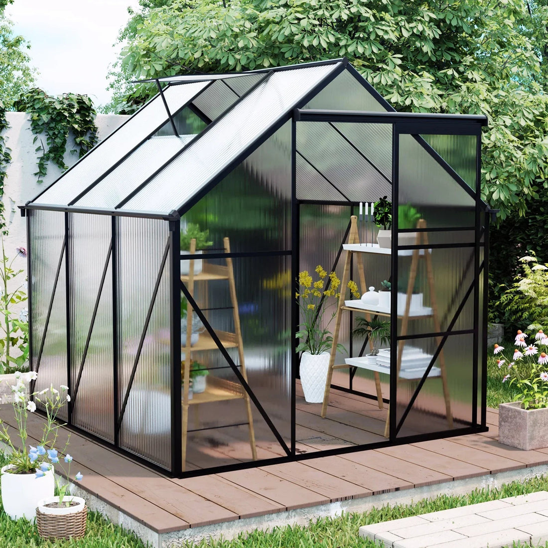 Maximizing Limited Space: The Professional Guide to Small Greenhouses in Canada
